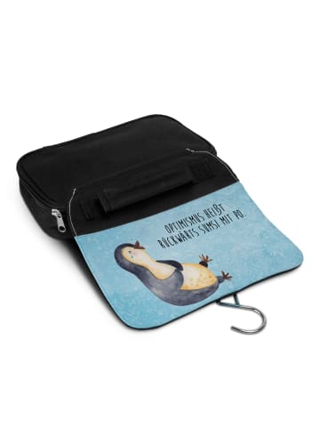 Mr. & Mrs. Panda Toilettentasche Pinguin Lachen mit Spruch in Eisblau