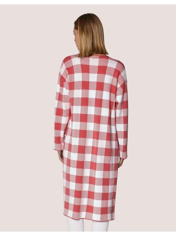 MADELEINE Verschlussloser Strickmantel in Karo-Jacquard in weiß / melba