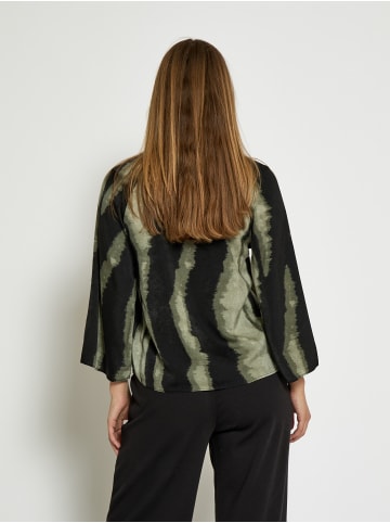 Peppercorn Bluse in Grape Leaf Print
