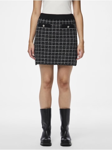 Pieces Strickrock in Black