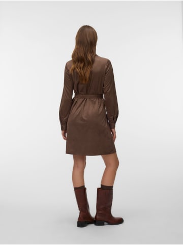 Vero Moda Hemdblusenkleid in Fossil