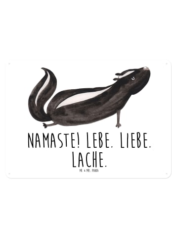 Mr. & Mrs. Panda tafel Stinktier Yoga mit Spruch in Weiß