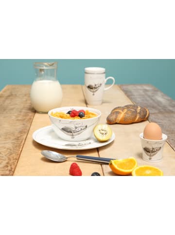 Goebel Eierbecher " Peter Schnellhardt  Mittagspäuschen " in scharz weiß