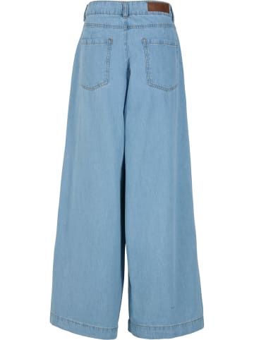 Urban Classics Jeans in new light blue washed