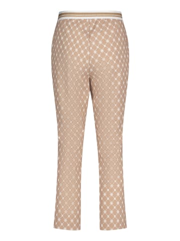 Betty Barclay Casual-Hose Slim Fit in Nature/Cream