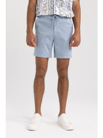 DeFacto Shorts REGULAR FIT in Hellblau