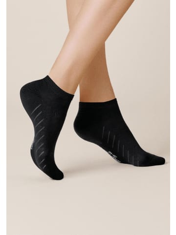 Kunert Sneakersocken Fresh Up kühlend in Black