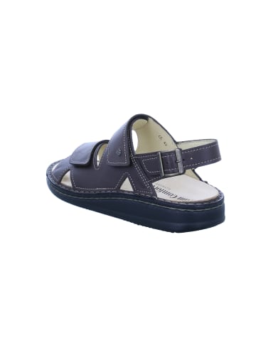 Finn Comfort Sandale in braun