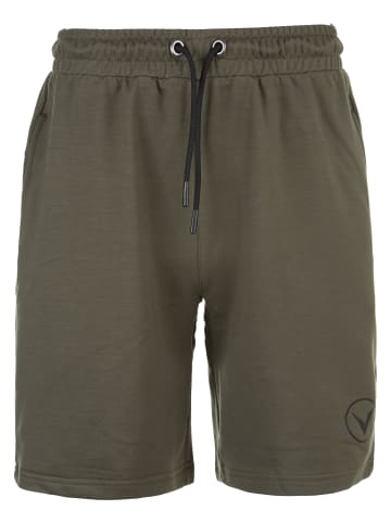 Virtus Shorts Patrick in 3121 Olive