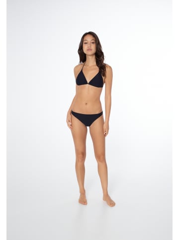 Protest " MIXTIMARU in True Black