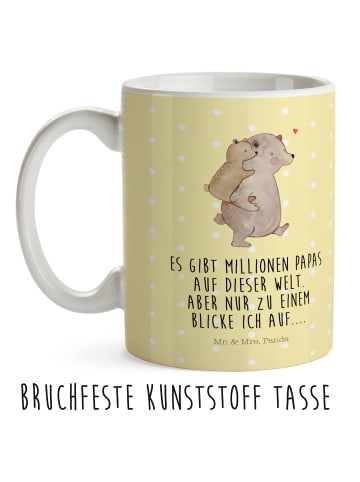 Mr. & Mrs. Panda Plastikbecher Papa Bär mit Spruch in Gelb Pastell