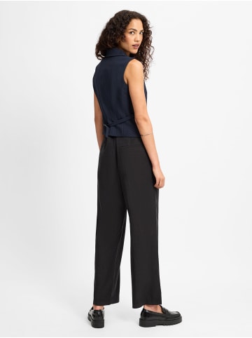 More & More Weste in marine - 0001