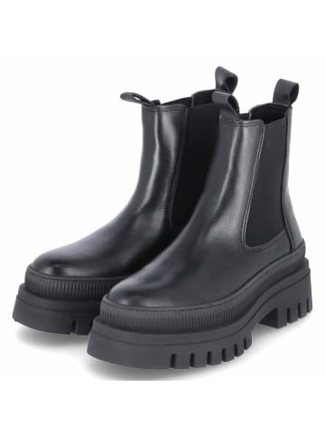 Tamaris Chelsea Boots in Schwarz