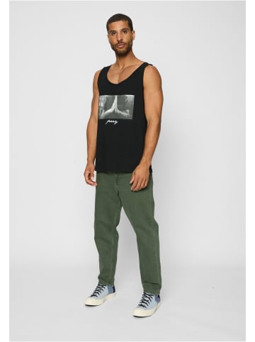 Mister Tee T-Shirt in black