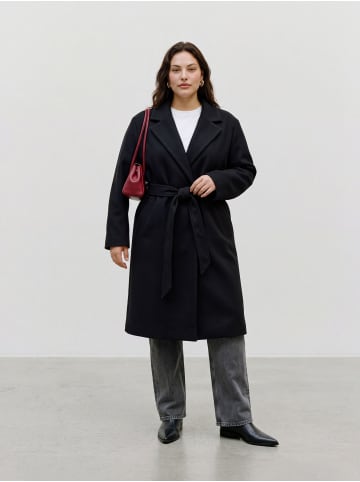 Vero Moda Mantel in Black 1