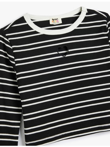 KOTON T-shirt in Schwarz Gestreift