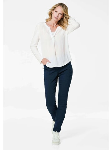 GOLDNER Kurzgröße: Elegantes Chiffonshirt, Jersey-Details in cremeweiß