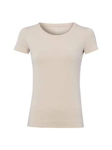 Marie Lund Marie Lund in beige