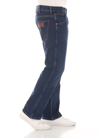 Wrangler Jeans Jacksville bootcut in Blau