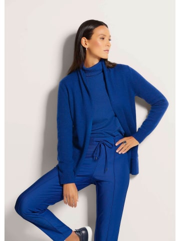 MADELEINE Verkürzte Schurwolljacke mit Stehkragen in royalblau