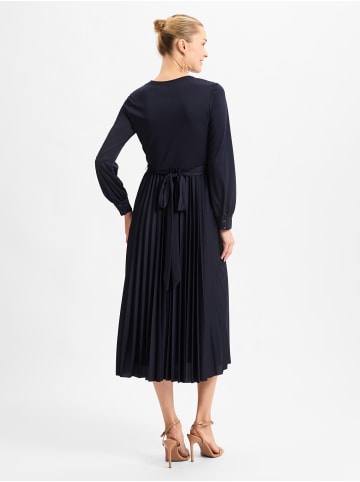 Marie Lund Kleid in marine - 0001