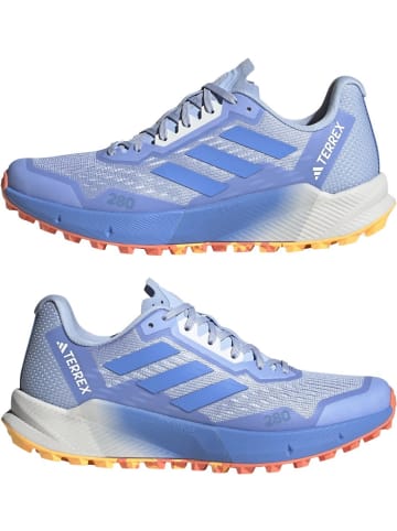 adidas Laufschuh in Blau