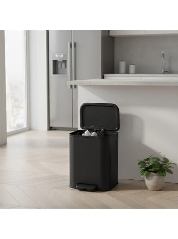 SONGMICS Abfalleimer Parri in Tintenschwarz - (B)30 x (H)42.5 x (T)36.6 cm - 20 L