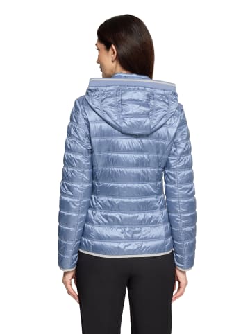 Betty Barclay Steppjacke mit abnehmbarer Kapuze in Stonewash