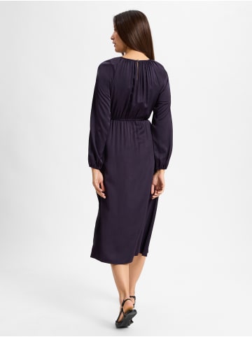 comma Abendkleid in lila - 0001