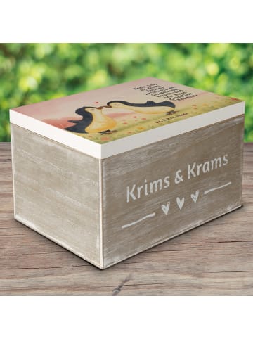 Mr. & Mrs. Panda Holztruhe Pinguine Kuss Design mit Spruch in Weiß