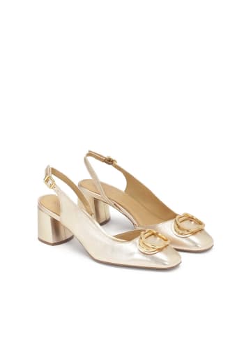 Kazar Pumps in Gold