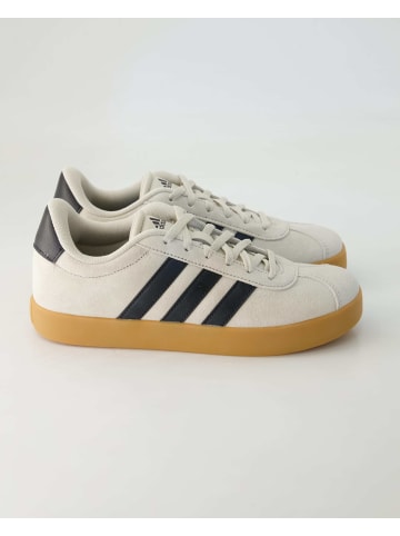 adidas Sportschuhe in Beige