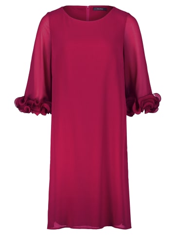 Vera Mont Cocktailkleid mit Rüschen in Dark Raspberry