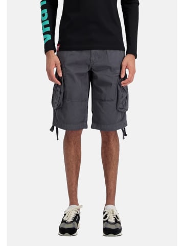 Alpha Industries Shorts 'Jet' in grau