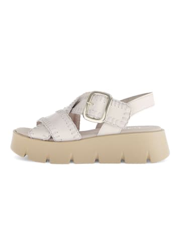 Gabor Plateau Sandalen in creme