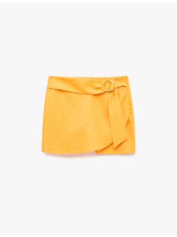 KOTON KURZHOSEN in Orange