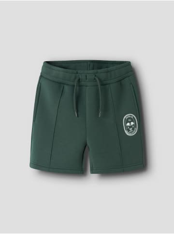 name it Shorts in Garden Topiary