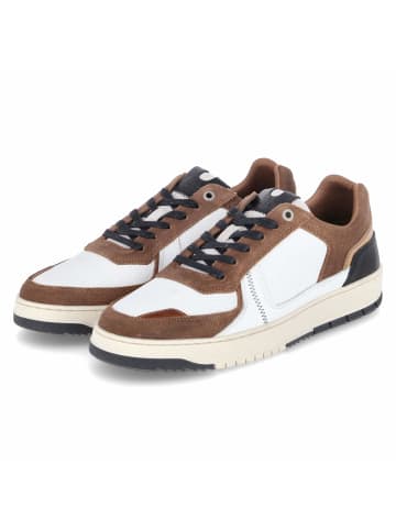 Bullboxer Schuh in white