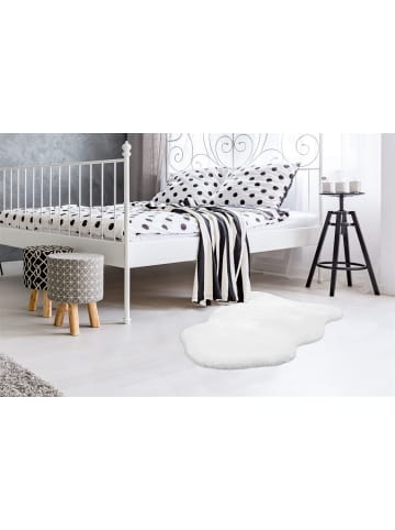Hochflor Teppich Robert Sheepskin 225 in Weiß