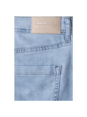 Street One Capri in ultra bleached wash
