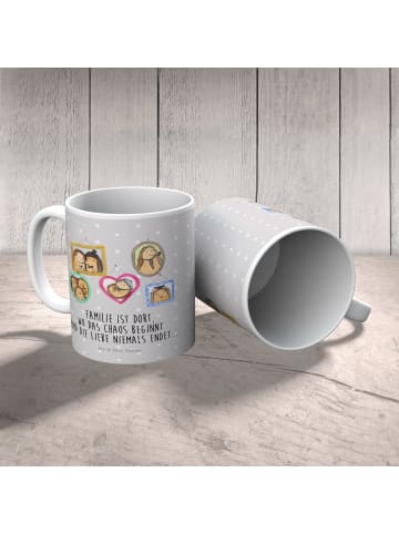 Mr. & Mrs. Panda Kindertasse Igel Familie mit Spruch in Grau Pastell
