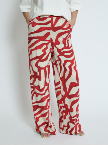 minus Hose in Barn Red Print