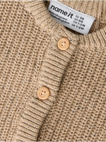 name it Strickjacke in Sesame1