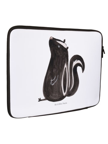 Mr. & Mrs. Panda Notebook Tasche Stinktier Sitzen ohne Spruch in Weiß