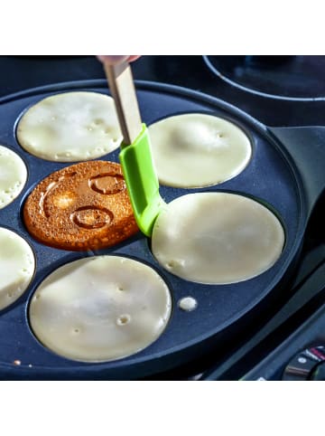 relaxdays Pancake Pfanne "Gesichter" in Schwarz