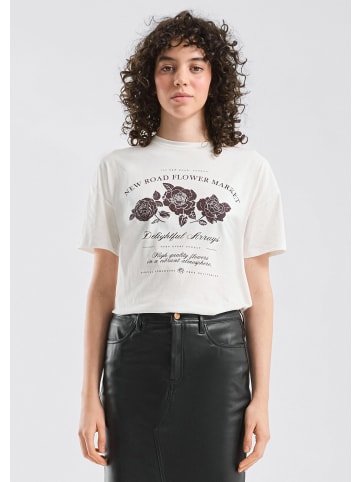 QS T-Shirt in 02D0_ecru