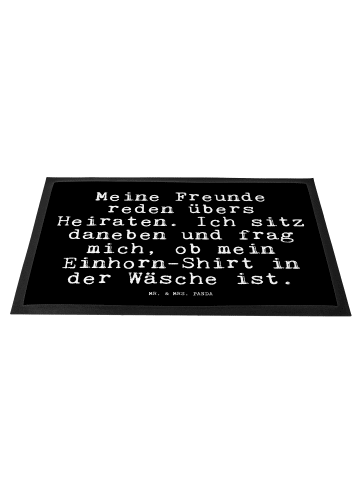 Mr. & Mrs. Panda Eingangsteppich Meine Freunde reden übers... mi... in Schwarz
