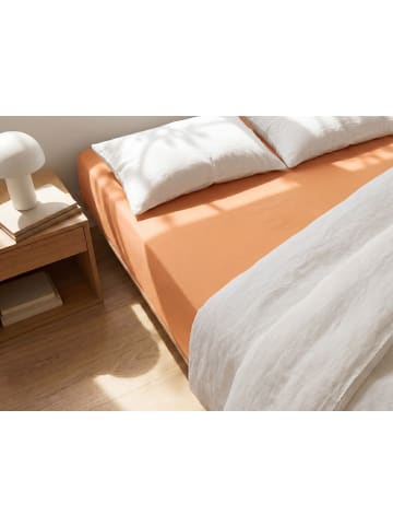 Beliani Bettlaken JANBU in Orange - (W) 180 x (H) 30 x (L) 200 cm