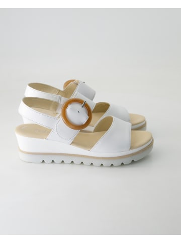 Gabor Plateau Sandalen in Weiß