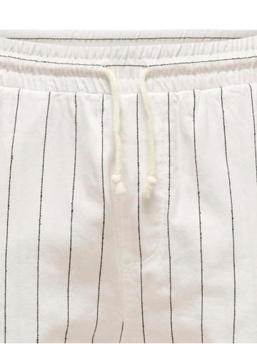 Only&Sons Shorts Lässiger Schnitt Kordelzug Elastische Taille in Weiß-2